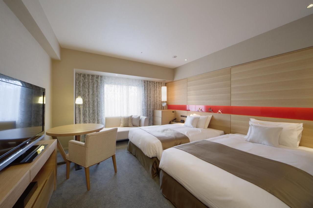 Hotel Metropolitan Акіта Екстер'єр фото