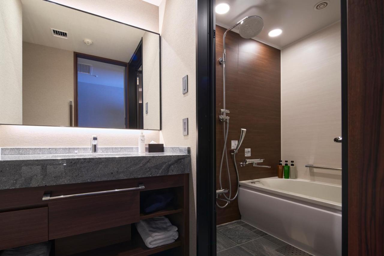 Hotel Metropolitan Акіта Екстер'єр фото